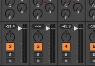 LCXL3 faders & knobs are SLOW