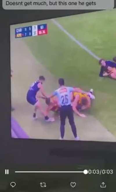 Zac Williams with some dodgy work in a melee