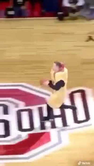 How to be cool in girl's eyes?