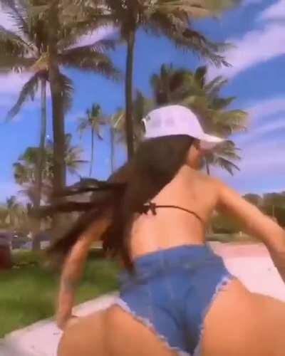 Muchas gracias ya somos 1k en el grupo vamos por más 🔥🔥🔥🔥 esto es dedicado a Mestiza solamente 💓💓💓🔞