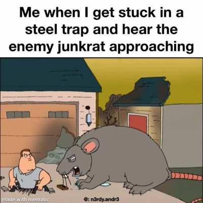 And then junkrat throws two mines (reupload because it was accidentally a gif)