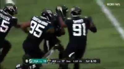 [Highlight] Tua throws 