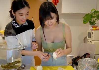 Some Aria stream clips