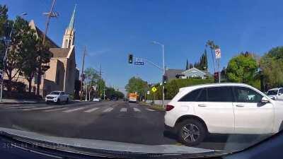 Good thing I always assume that dumb drivers are always sharing the road with you.