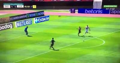 Zagueiro Danilo Avelar - Futuro do futebol brasileiro?