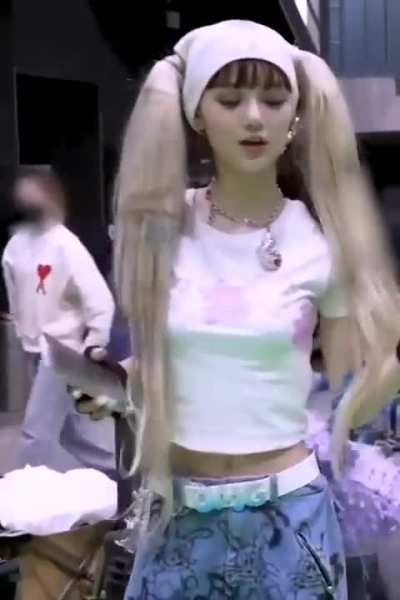 NJZ/NEW JEANS - Danielle