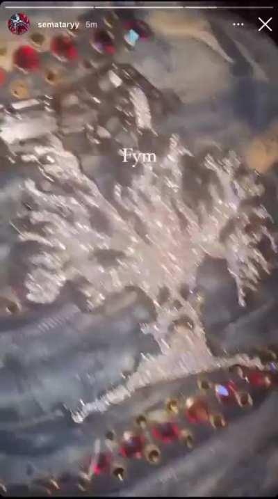 the harold chain did NOT want to stay on his thigh