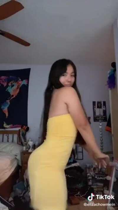 Asian cutie got cheeks