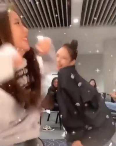 jennie - somi's birthday ft Jisoo