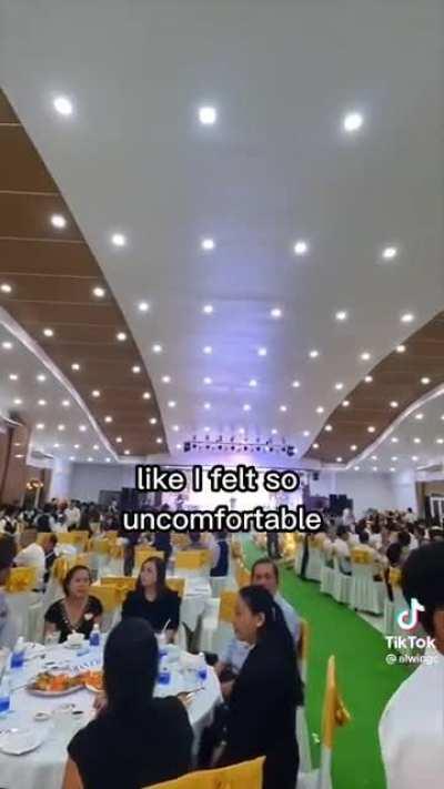 Idiot tourist crashes Vietnamese wedding