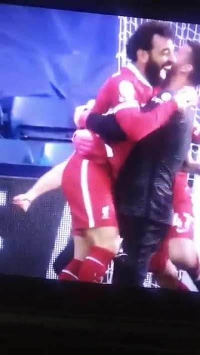 Ali you beauty!!✨ I could watch this all day! You deserved it man!!