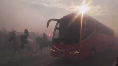 Crazy scenes outside Wanda Metropolitano as Atlético supporters welcome the team bus