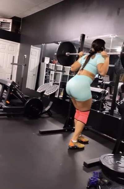 Can sit a drink on that