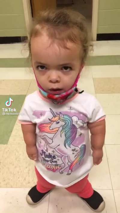 Am I trippin or does the midget baby look like Kmoney 💀