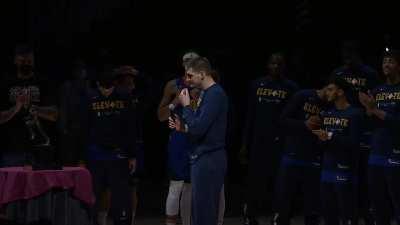 [Highlight] Jokic lifts his MVP trophy