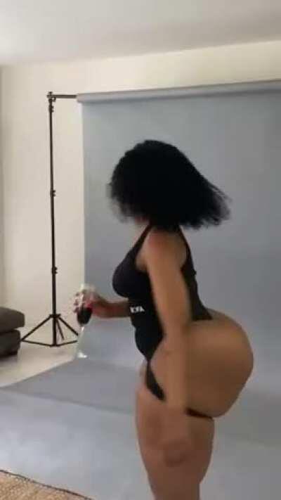 Breakfast, Lunch & Dinner is served