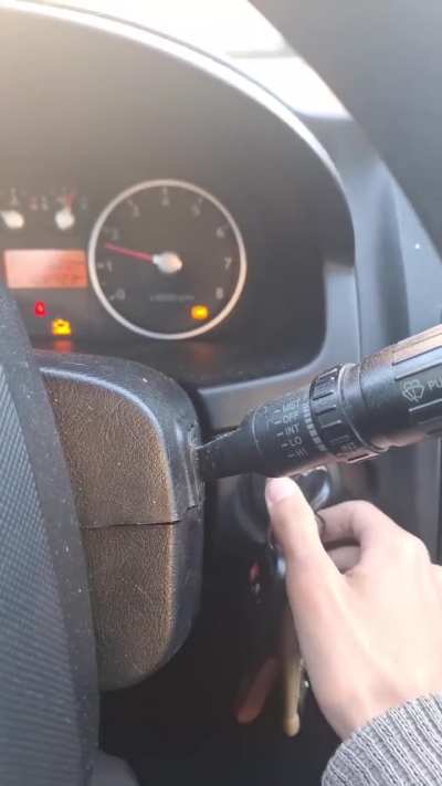 Throttle blip on startup