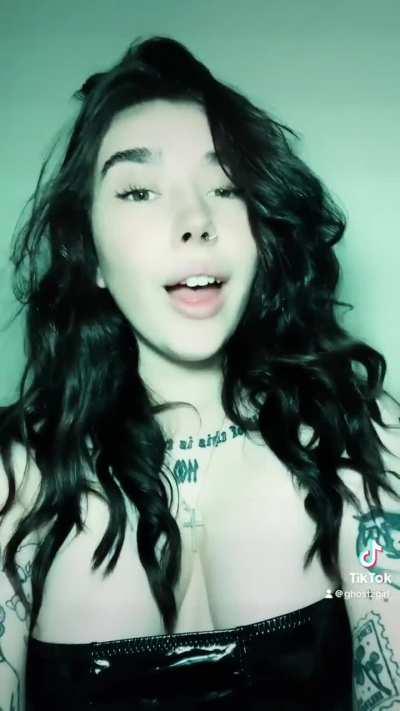 lil bunny <3 @ghostzgirl 