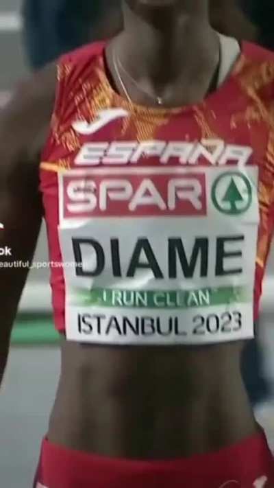 Beautiful female athletes 🤸🏼‍♀️