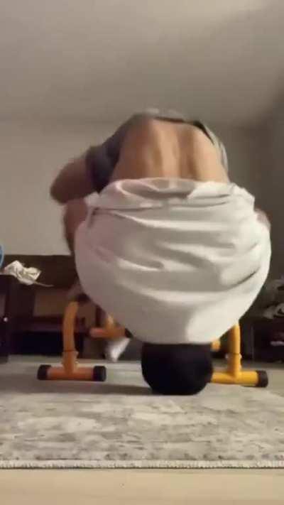 Looney tunes ass fall