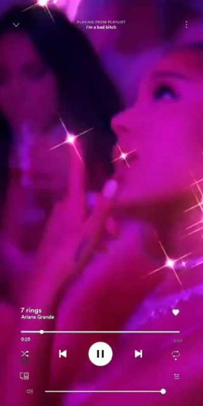 Ariana Grande Live Wallpaper