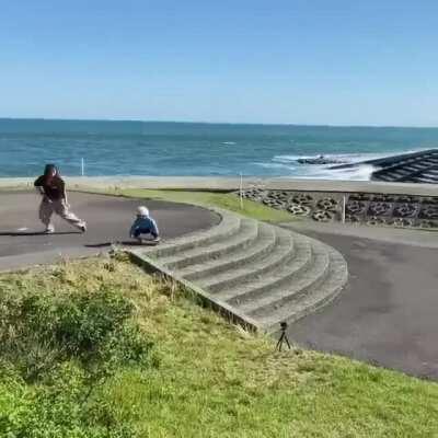 Упертый малый