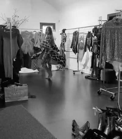 Say yes to the Outfit