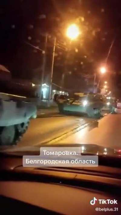 T-80U battle tanks of the 4th Tank Division of the Russian elite Guard seen moving in Tamarovka, Belgorod, without their corresponding tank transporters. Belgorod is about 30 km from the Ukrainian border