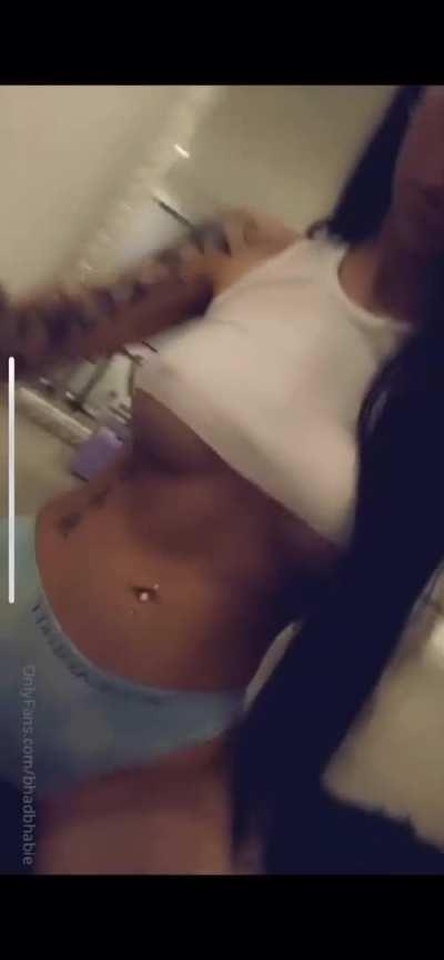 You're Welcome - Get Her Folder