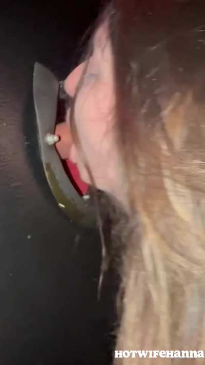 I LOVE when they bust in my mouth