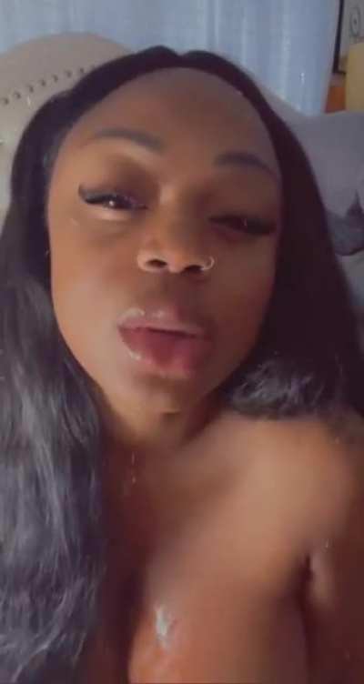 Freaky ahh auntie 😭💯