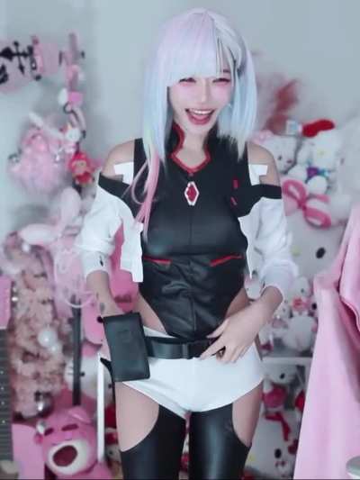 Berry0314 cosplay Lucy 💜