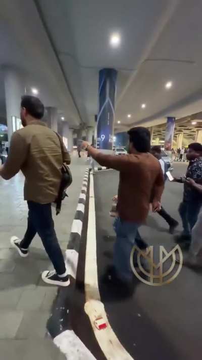 Samantha Prabhu with Raj clicked at Hyderabad airport