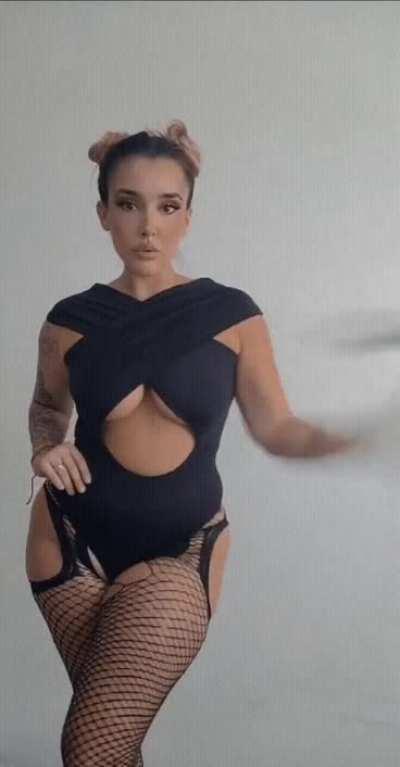 Go to my OF 😈🍆 link in bio