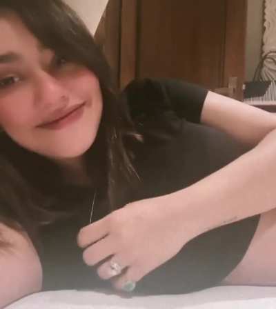 Neha sharma touching herself🍎🤤