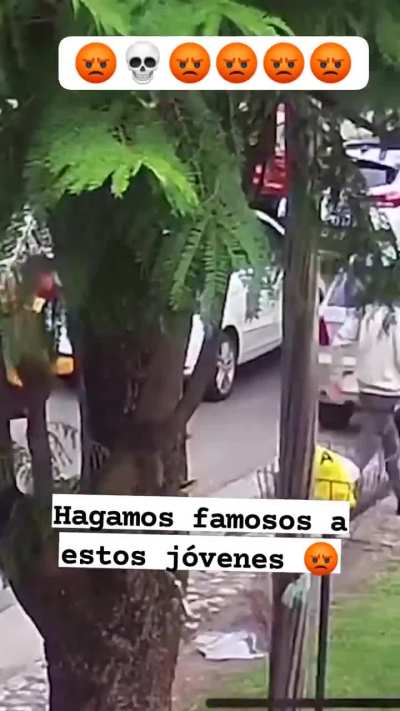 Robos de llantas dentro del baul