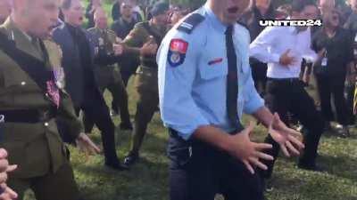 Maori men performed the traditional Haka dance as a tribute to the warrior Kane Te Tai. He died while rescuing his Ukrainian comrade. Glory to the Hero!