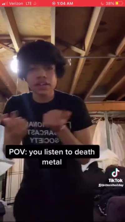 Metalmemes users be like