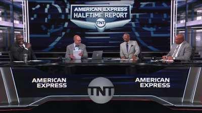 [Highlight] Chuck's Auburn education is put to test having him spell 'spectacular'