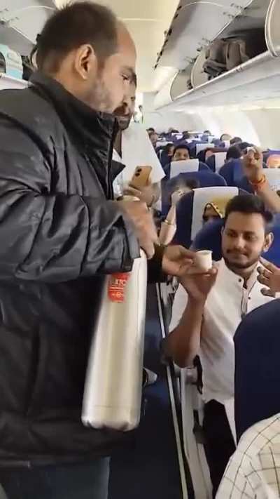 IndiGo passenger becomes 'chaiwala' at 36,000 feet, serves tea to co-passengers
