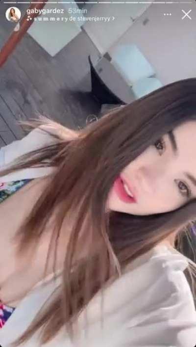 Me encantan sus tetas 🤤🤤