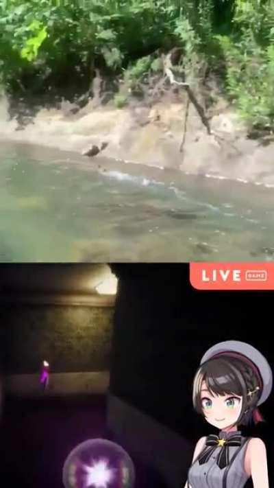 subaru playing horrer game carm→panic (Live-action version)