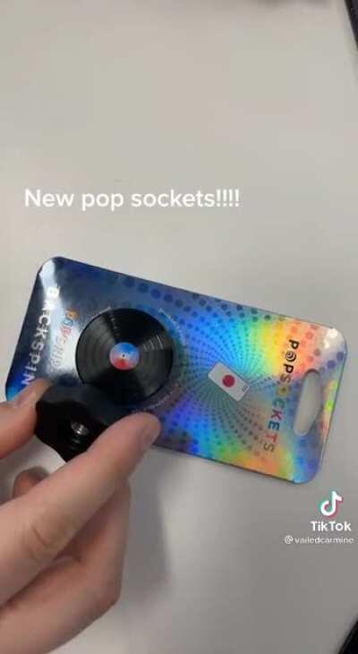 New pop-socket is epic