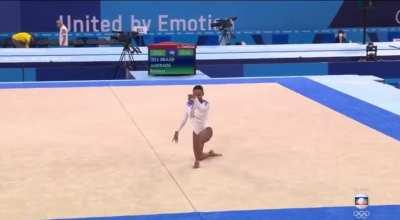 Rebeca Andrade com Baile de Favela (vem medalha ai)