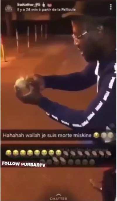 I’m just laughing about the way he flew back this some shit from cartoons fr😂😂😂😂😂