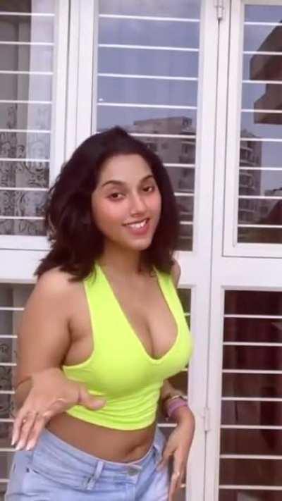 wow this audio is still trending✨