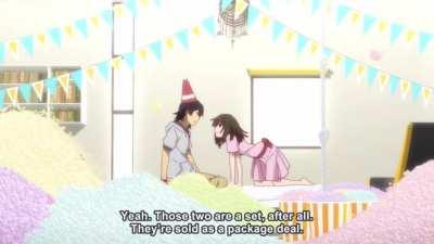 Nadeko attends Koyomi's party