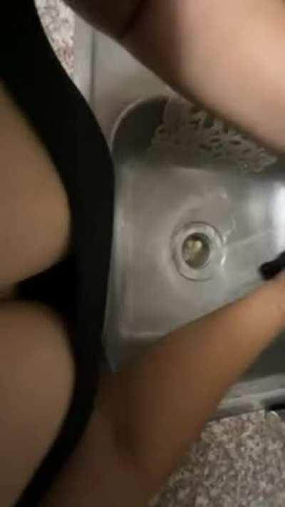 Jiggle jiggle jiggle