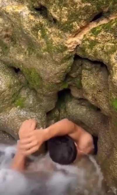 Don’t mess with caves bro