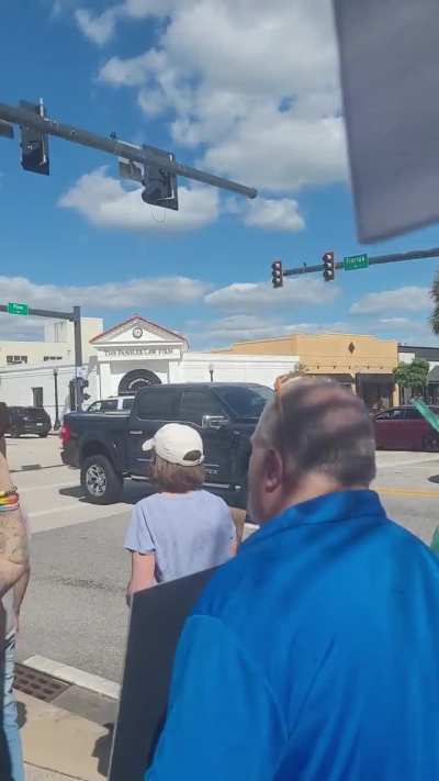 No kings rally Lakeland